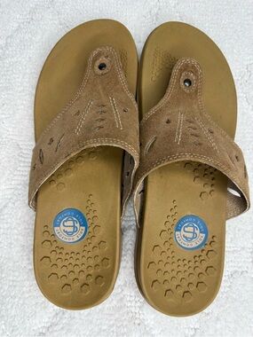 Sole Comfort Suede Leather Comfort Thong Sandals Tan Size 9